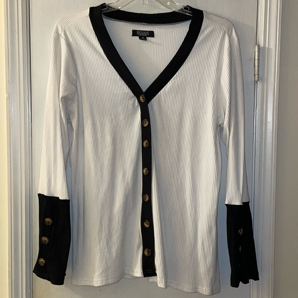 Rouge! Sweaters - Rouge button up cardigan